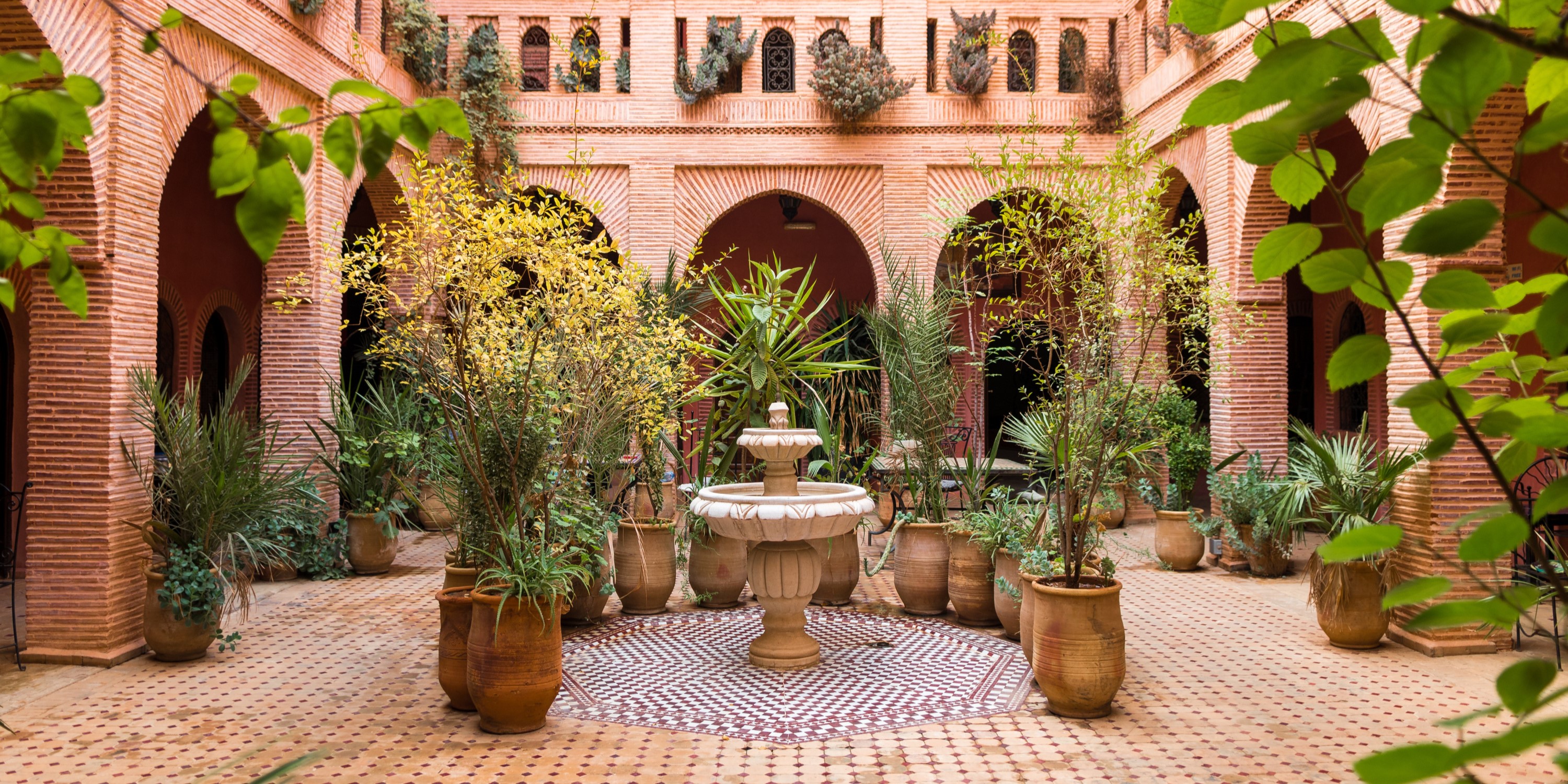 Riad d'Exception au Maroc : Luxe, Rentabilité et Art de Vivre Authentique